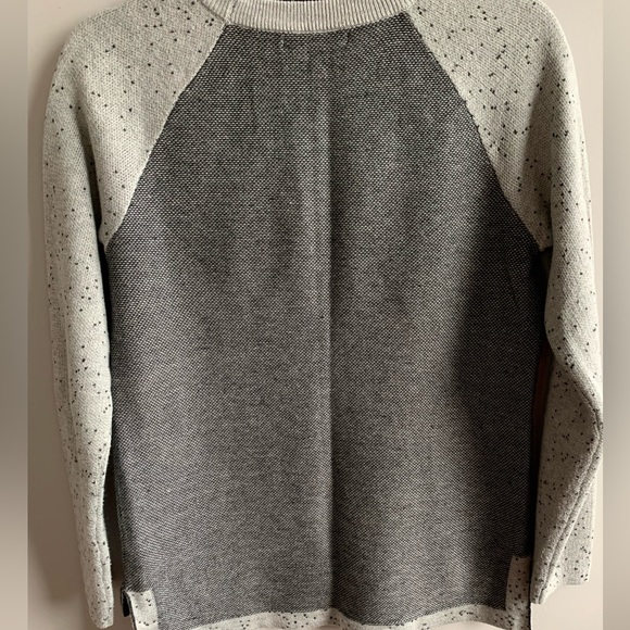 Women’s Maude grey and black sweater - Picture 3 of 6